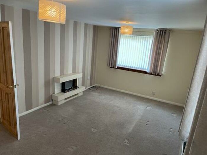 2 Bedroom Flat To Rent In Hill Place, Mayfield, Dalkeith, EH22
