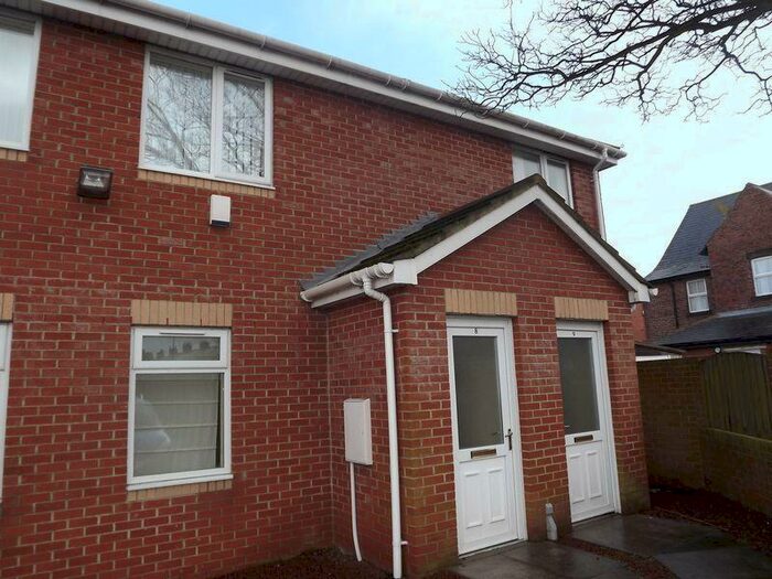 2 Bedroom Flat To Rent In Woodhorn Court, Ashington, NE63