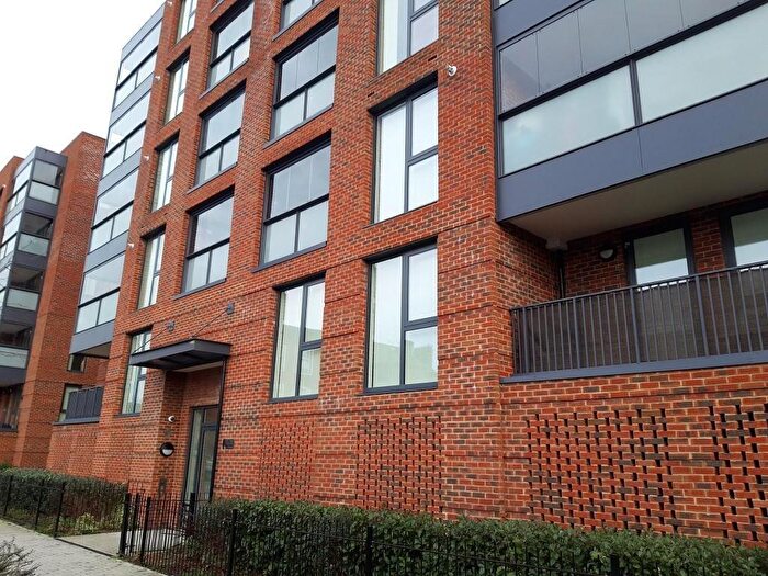 1 Bedroom Apartment To Rent In Datchery House, Corporation Street, Rochester, Kent, ME1