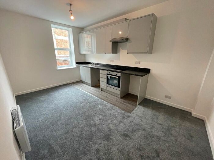 1 Bedroom Flat To Rent In Christchurch Road, BH1