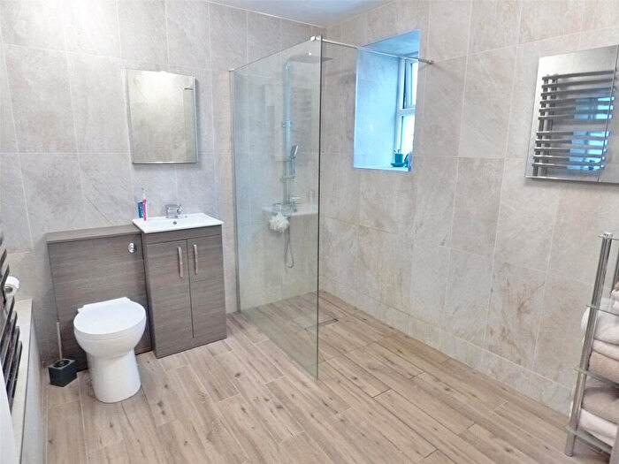 3 Bedroom Detached House For Sale In Arncliffe, Skipton, BD23