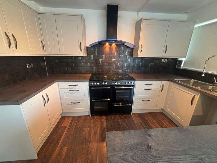 3 Bedroom Detached House To Rent In Rossendale Way, Nuneaton, CV10