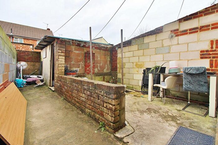 3 Bedroom Terraced House For Sale In Walmer Road, Fratton, PO1