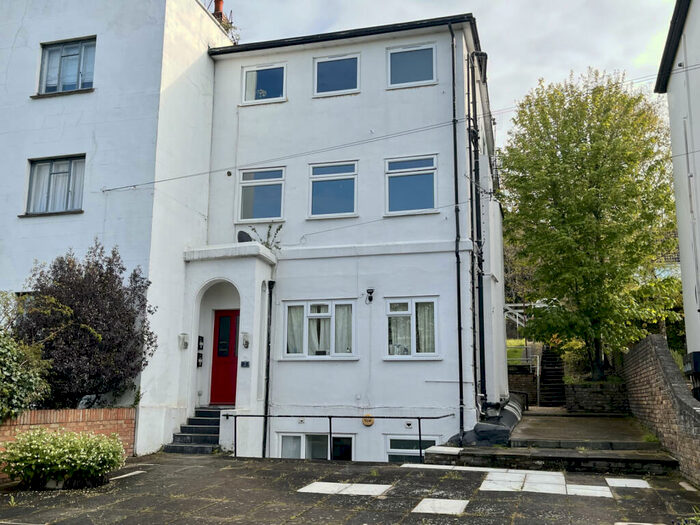 1 Bedroom Flat To Rent In Cobham Terrace, DA9