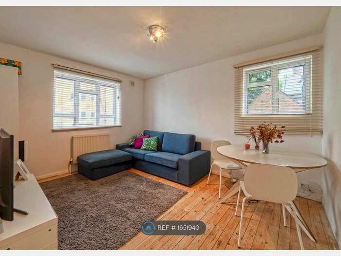 1 Bedroom Flat To Rent In Fircroft, London, N1