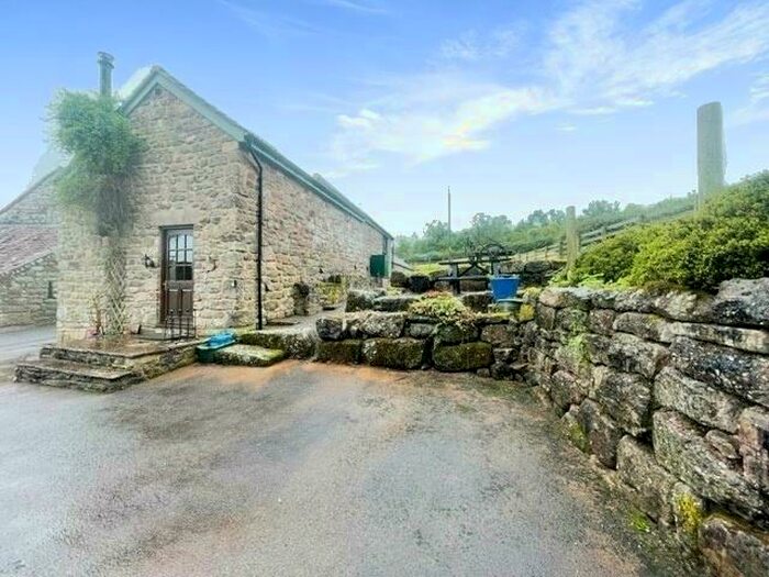 2 Bedroom House To Rent In Penallt, NP25