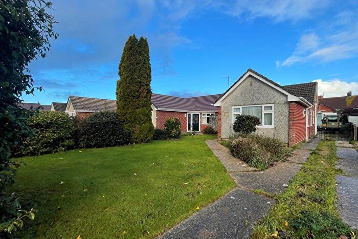 2 Bedroom Semi-Detached Bungalow For Sale In Halsey Close, Alverstoke, Gosport, PO12