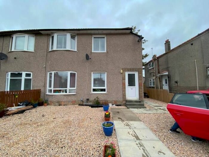 3 Bedroom Flat To Rent In Ashcroft Drive, Croftfoot, Glasgow, G44