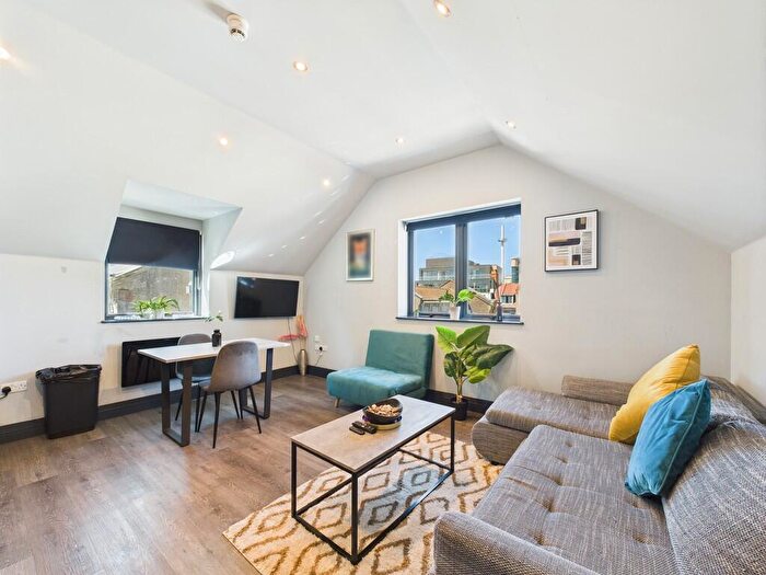 2 Bedroom Flat To Rent In Ship Street, Brighton, BN1