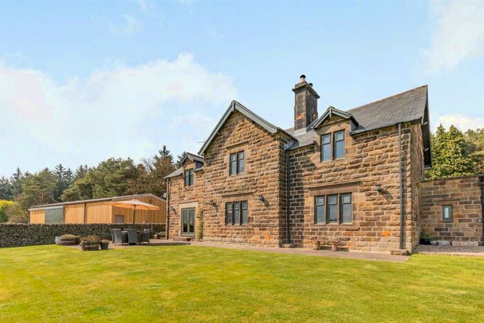 4 Bedroom Equestrian Facility For Sale In Sydnope Hill, Darley Moor, Matlock, Derbyshire, DE4