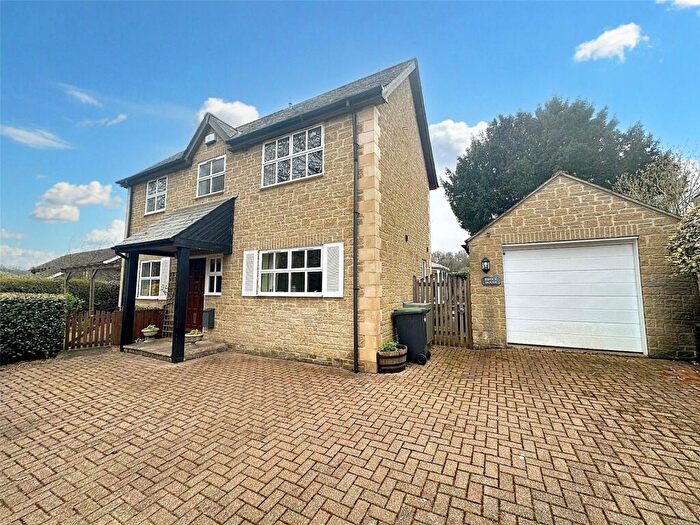 3 Bedroom Detached House For Sale In Moor Hill, Fovant, Salisbury, Wiltshire, SP3