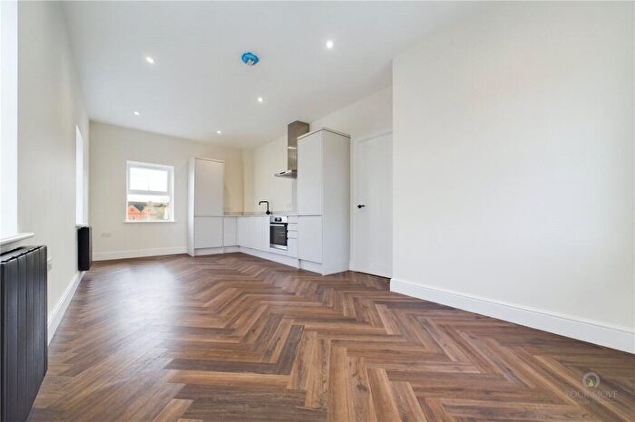 2 Bedroom Flat To Rent In Billing Road, Northampton, Northamptonshire, NN1