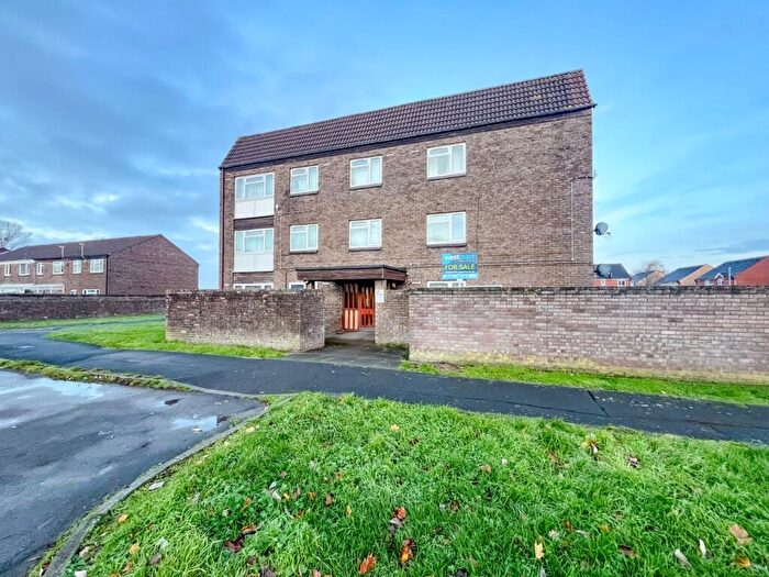 1 Bedroom Apartment For Sale In Willow Close, Patchway, Bristol, BS34