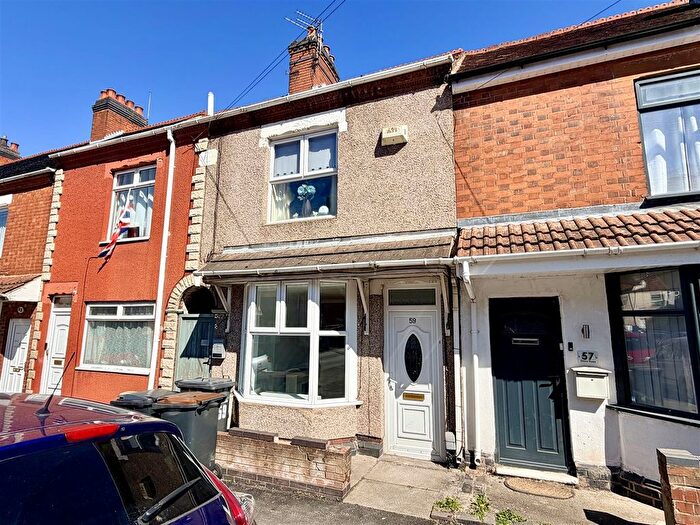 1 Bedroom Maisonette To Rent In Grove Road, Stockingford, CV10