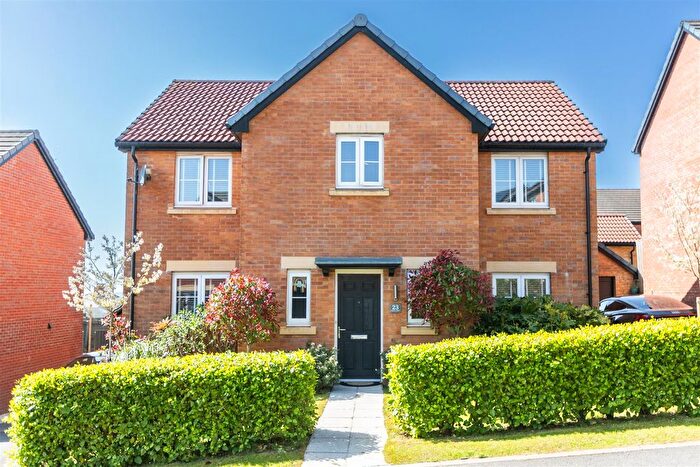 4 Bedroom Detached House For Sale In Awel Y Mor, Sketty, Swansea, SA2