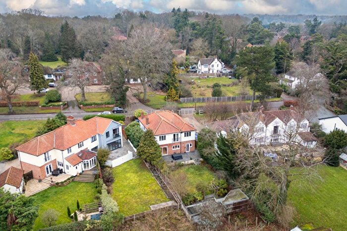 4 Bedroom Detached House For Sale In Taverham Road, Taverham, NR8