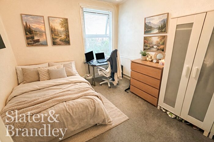 6 Bedroom Terraced House To Rent In Chaworth Road, West Bridgford, Nottingham, NG2