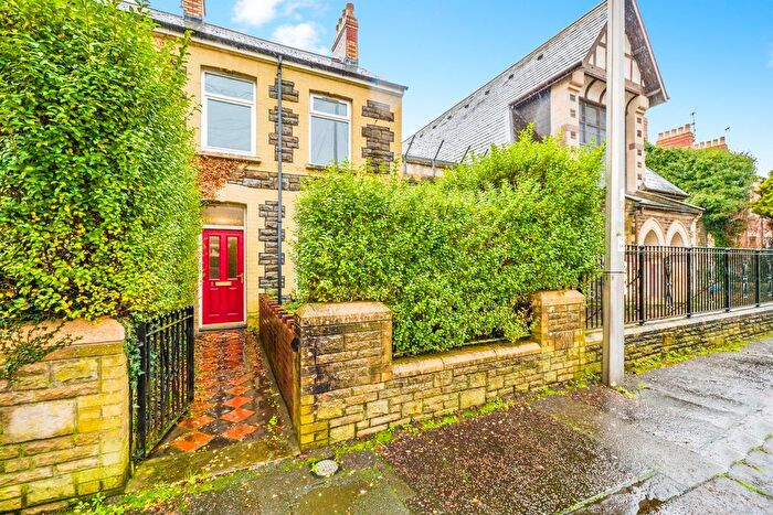 3 Bedroom Terraced House For Sale In Clyde Street, Adamsdown, Cardiff, CF24