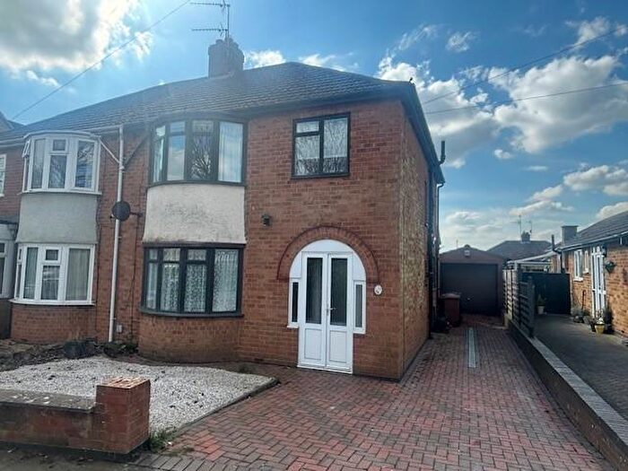 3 Bedroom Semi-Detached House To Rent In Burton Road, Finedon, NN9