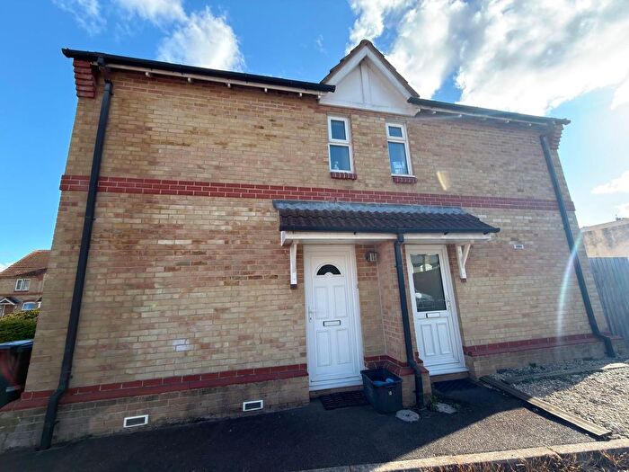 2 Bedroom Property To Rent In St. Andrews View, Taunton, TA2