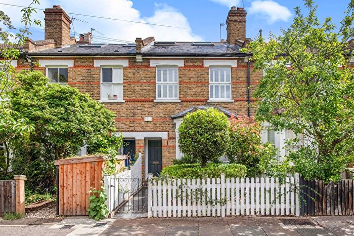 4 Bedroom Terraced House To Rent In Oak Lane, Twickenham, TW1