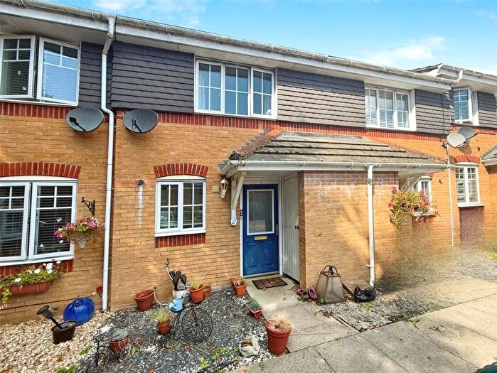 2 Bedroom Terraced House For Sale In Hopper Vale, Bracknell, Berkshire, RG12
