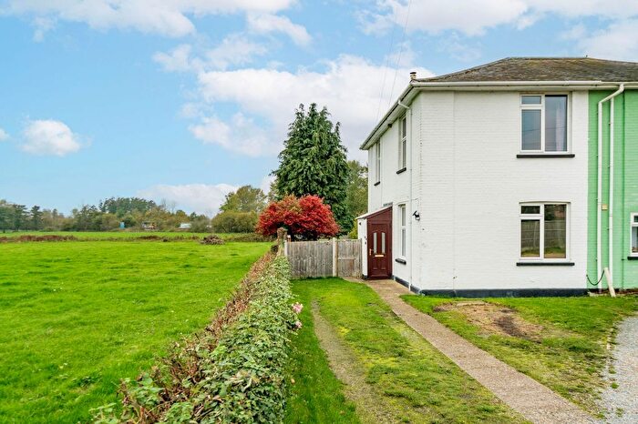 3 Bedroom Semi-Detached House For Sale In Ditchingham Dam, Ditchingham, NR35