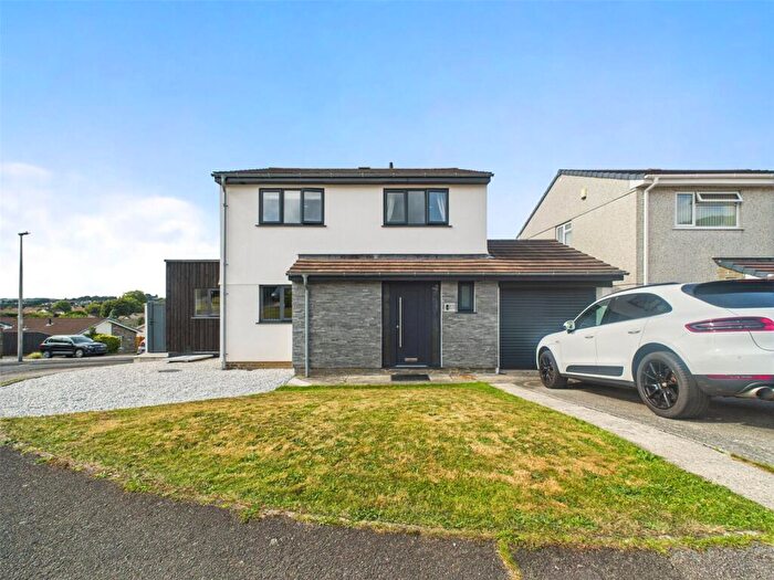 4 Bedroom Detached House For Sale In St. Davids Road, Tavistock, Devon, PL19