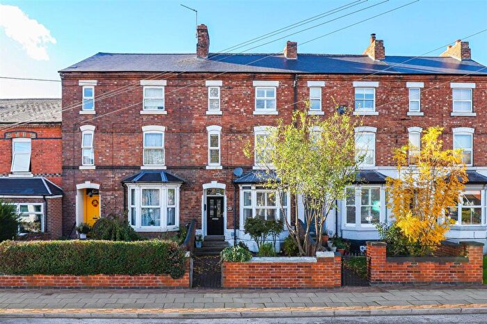 4 Bedroom Terraced House For Sale In Main Road, Gedling, NG4