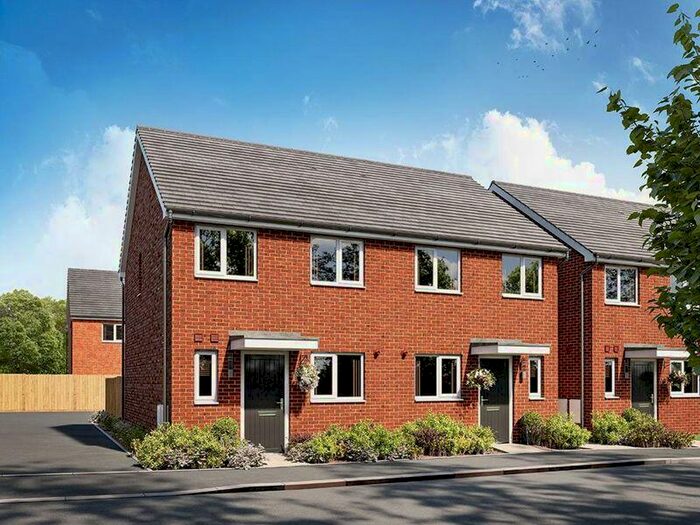 3 Bedroom Semi-Detached House To Rent In Percy Curnock Drive, ST6