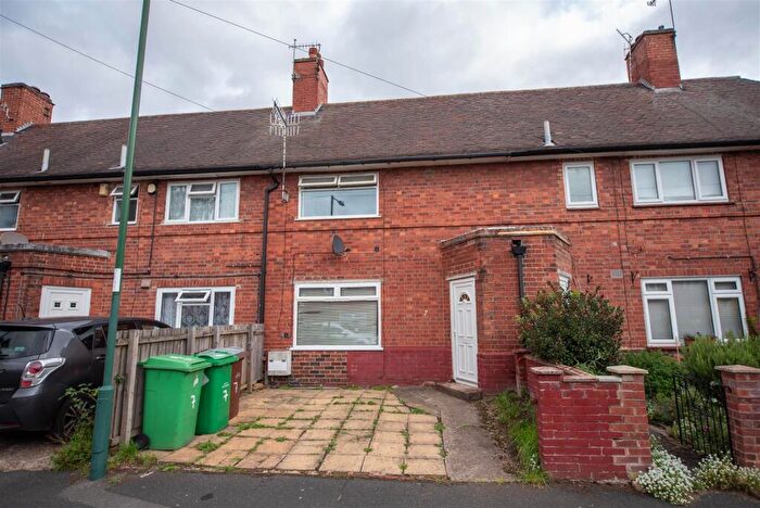 3 Bedroom Terraced House To Rent In Kenslow Avenue, Nottingham, NG7
