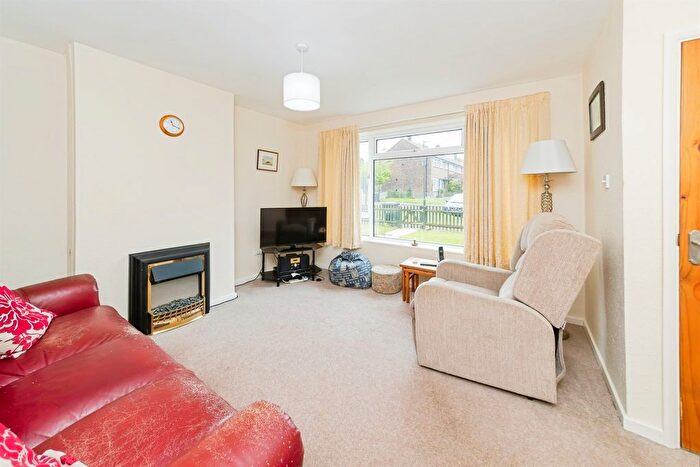 2 Bedroom Terraced House For Sale In Newton Close, Lindfield, Haywards Heath, RH16