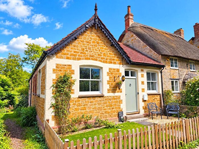 2 Bedroom End Of Terrace House For Sale In Stoke Abbott, Beaminster, DT8