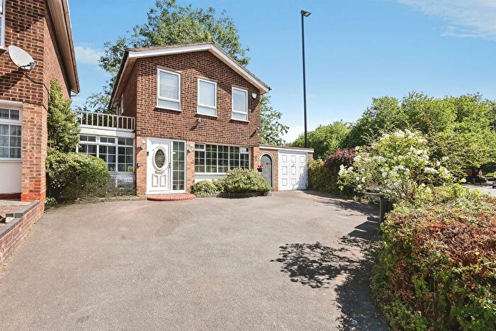 3 Bedroom Link Detached House For Sale In Reservoir Road, Edgbaston, Birmingham, B16