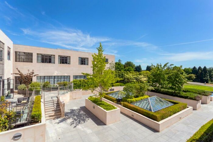 2 Bedroom Apartment To Rent In Charters Road Ascot, SL5