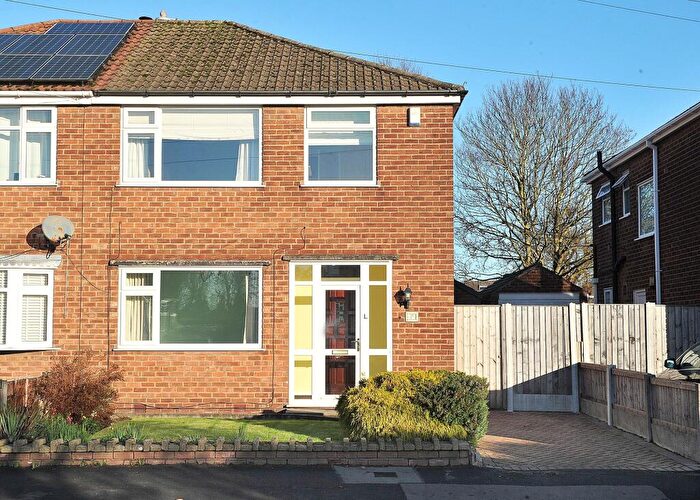 3 Bedroom Semi-Detached House For Sale In Broadway, Irlam, M44