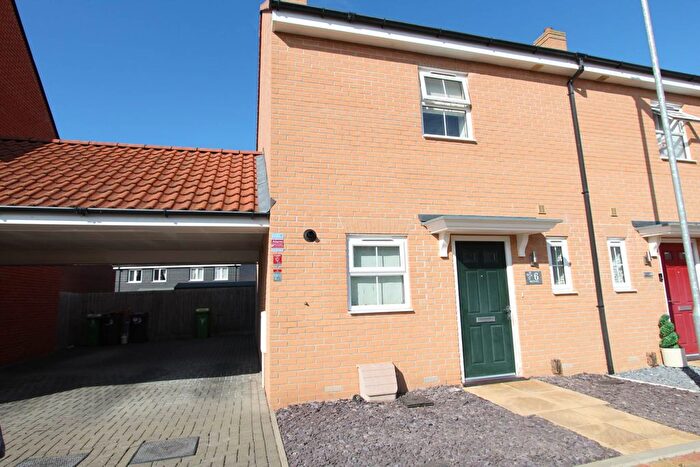 2 Bedroom Semi-Detached House To Rent In Alfred Gardens, Rochford, SS4