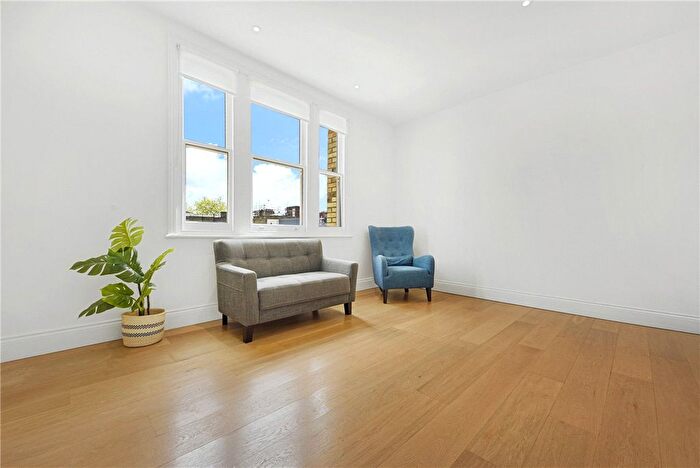 Studio To Rent In Egerton Gardens Mews, Knightsbridge, London, SW3