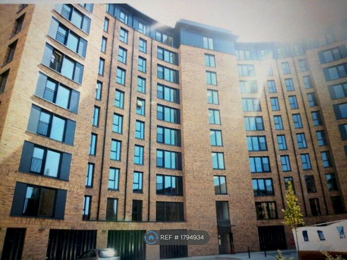 2 Bedroom Flat To Rent In Washington Apartments, Birmingham, B15