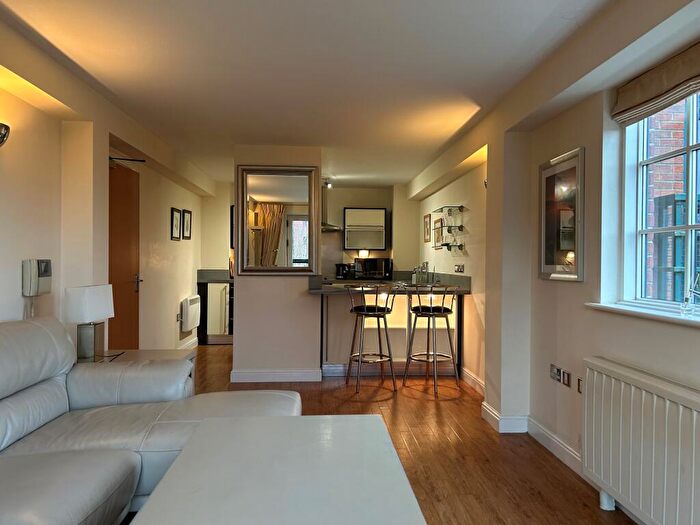 2 Bedroom Flat To Rent In Apartment, Wharton Court, Hoole Lane, CH2