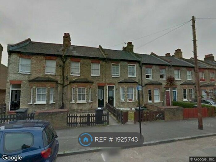 5 Bedroom Terraced House To Rent In Pennington Close, London, SE27