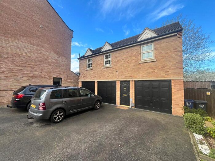 2 Bedroom Coach House To Rent In Farnley Road, Balby, DN4