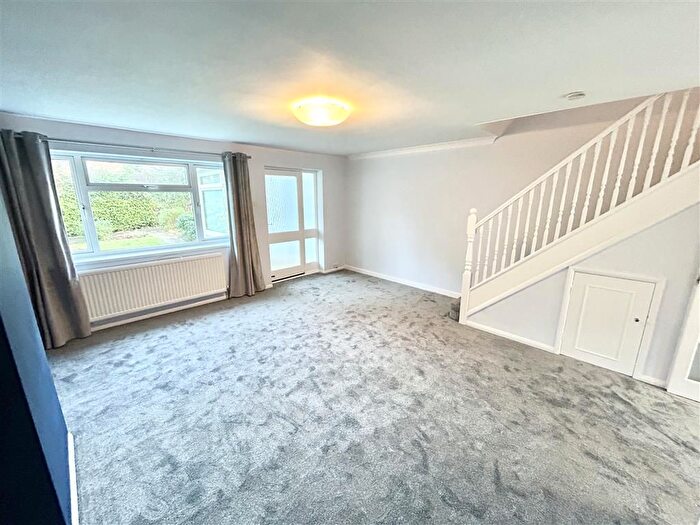 3 Bedroom Property To Rent In Hedgerow Drive, West End, Southampton, SO18