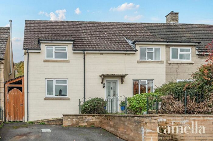 5 Bedroom Semi-Detached House For Sale In Brunel Way, Box, SN13