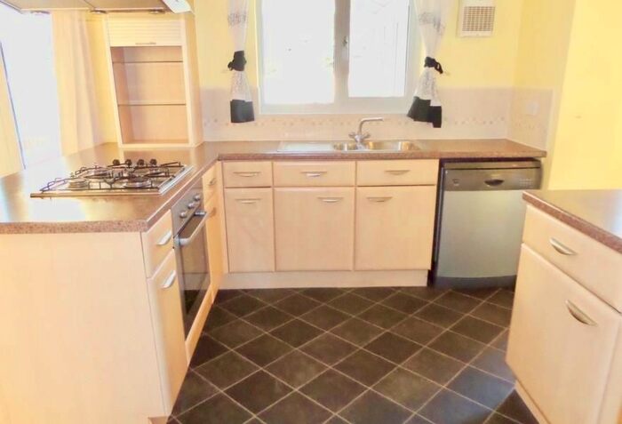 4 Bedroom Property To Rent In Holly Bush Way, Beverley HU17