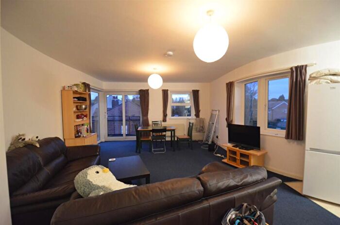4 Bedroom Apartment To Rent In St. Stephens Road Selly Oak, B29