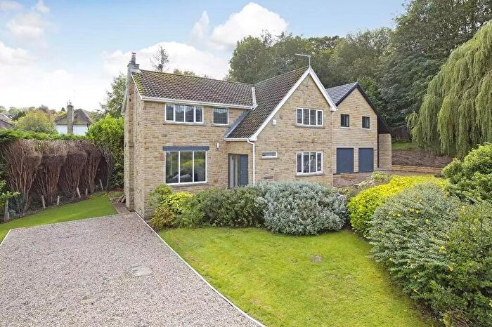 4 Bedroom Detached House To Rent In Tentergate, Wellhead Close, Bramhope, LS16