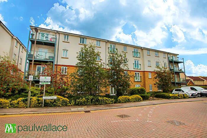 2 Bedroom Flat For Sale In Sorbus Road, Turnford, EN10