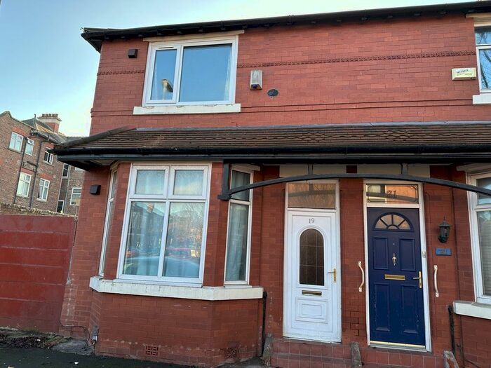 3 Bedroom Terraced House To Rent In Burdith Avenue, Manchester, M14