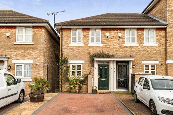 2 Bedroom Terraced House For Sale In Ashmore Close, Peckham, London, SE15